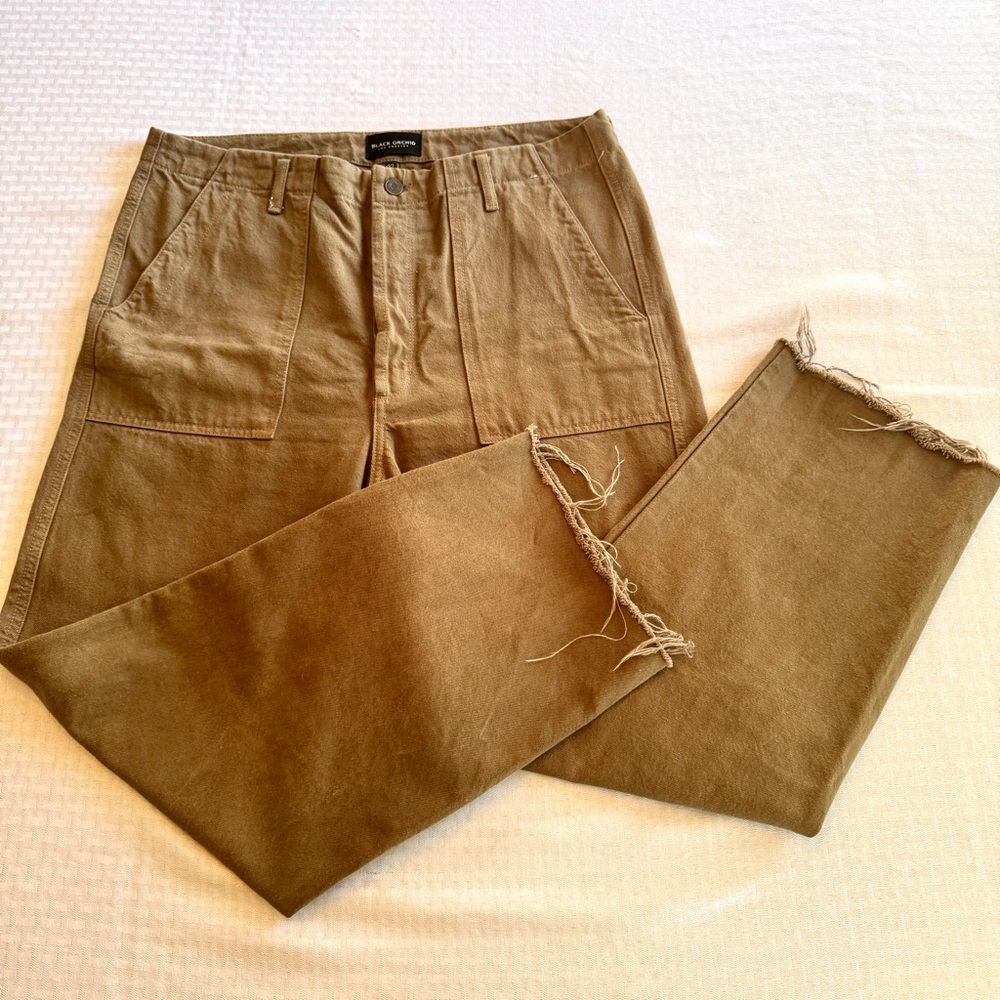 Black Orchid LA "Ashley" Wide Leg Cropped Pants 32 Desert Bloom Raw Hem Utility
